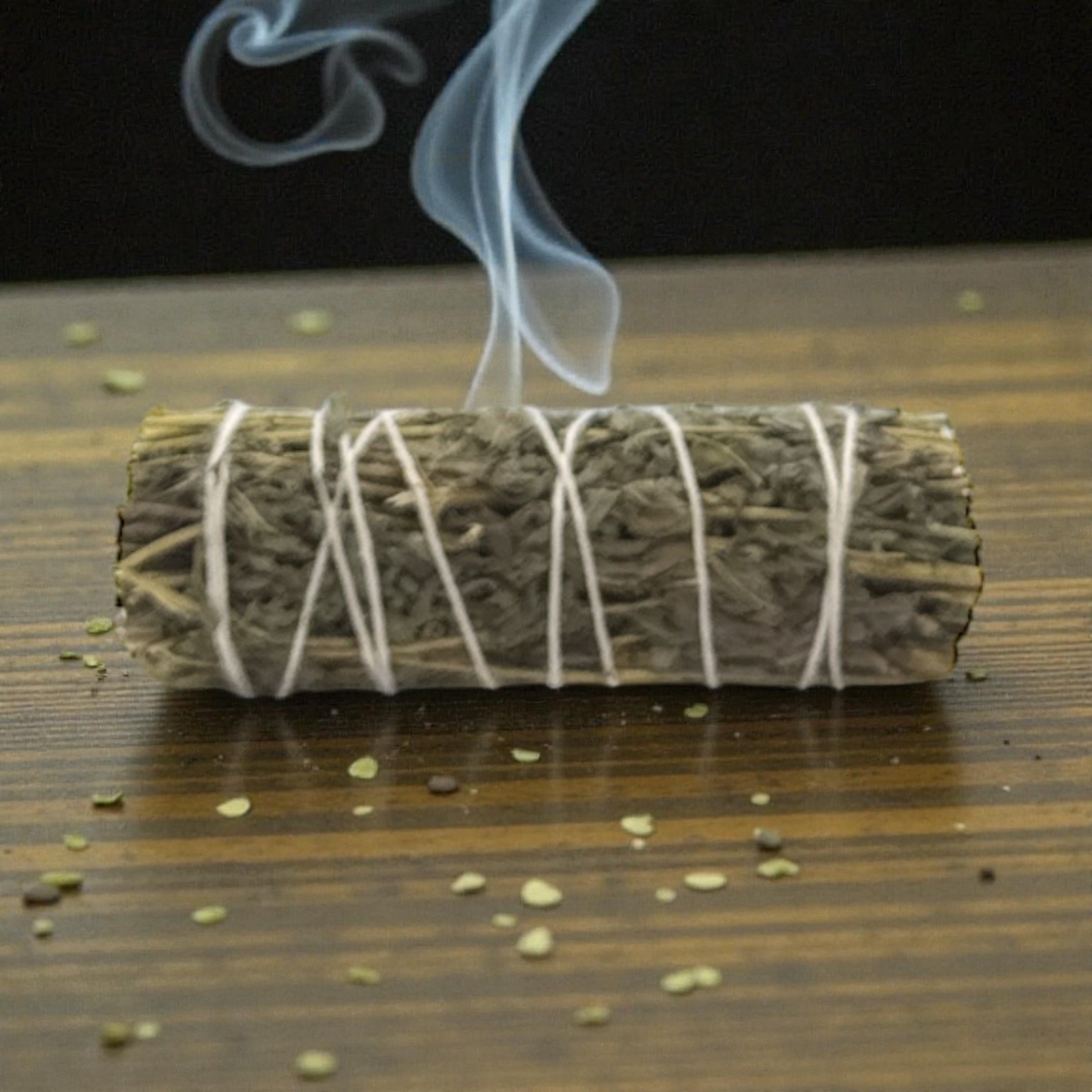 Organic Mugwort Sage Smudge Stick (4 in.)